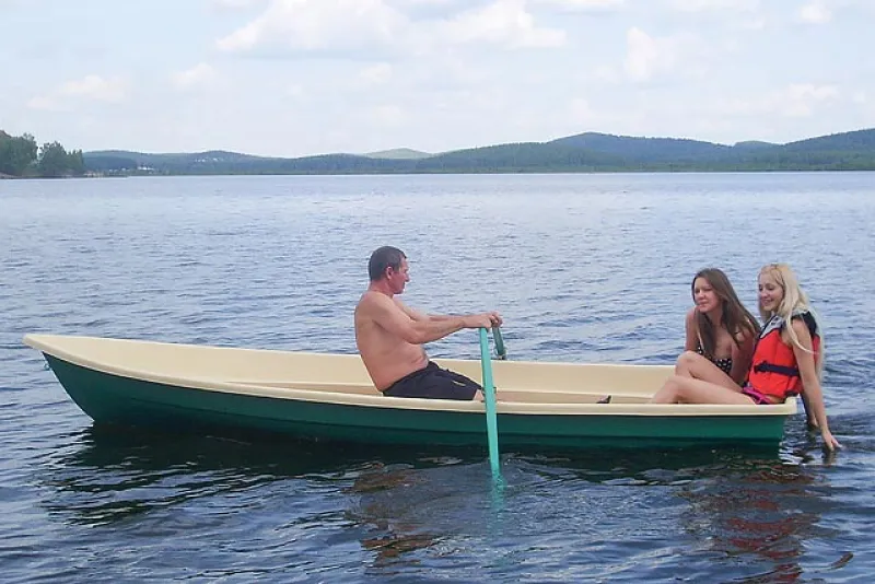 Пластиковая лодка ВИЗА Нейва-4, фото: 2