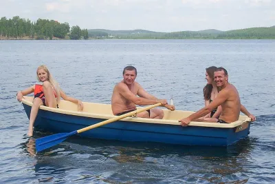 Лодка ВИЗА Тортилла-4 с Рундуками