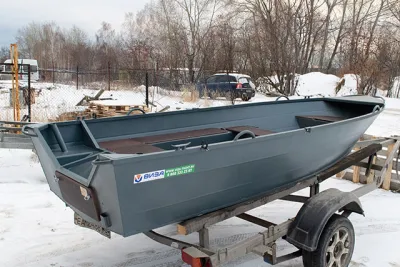 Каютный катер ВИЗА Алюмакс-415 обложка