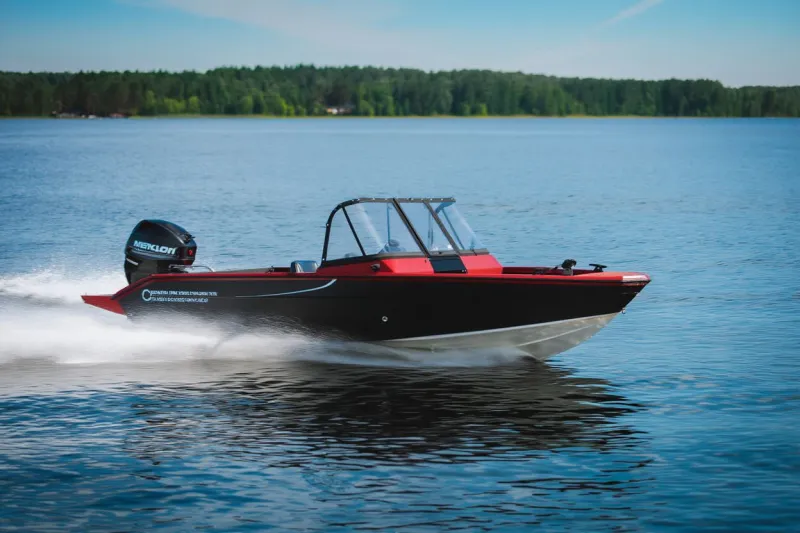 Windboat 4.5 DCX, фото: 1