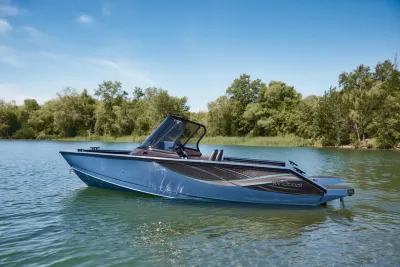 Windboat 4.6 DC EvoFish обложка