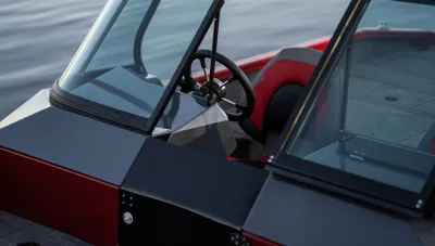 Каютный катер Windboat 4.9 EvoFish обложка