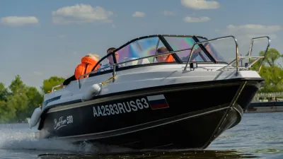 Лодка BOSSFORR 580 BR