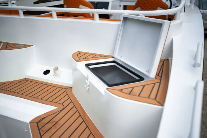 700 BR, фото: 120