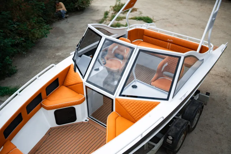 700 BR, фото: 129