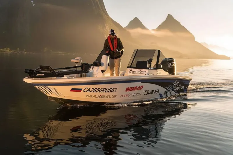 Катер BOSSFORR 700 RAPTOR, фото: 7