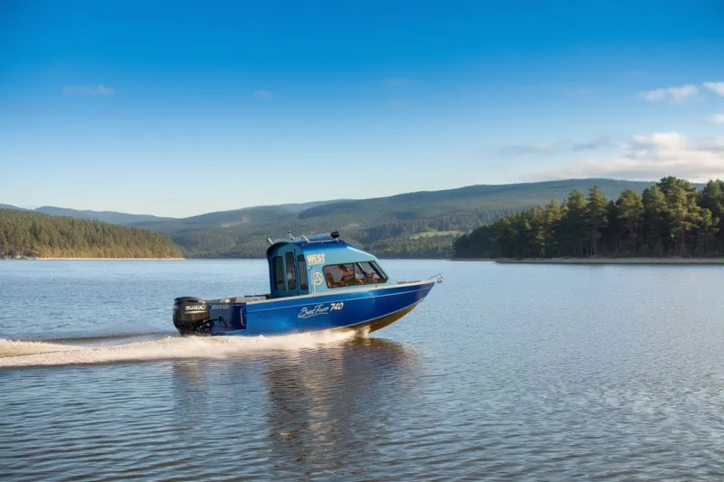 Катер BOSSFORR 740 WEST cabine, фото: 4