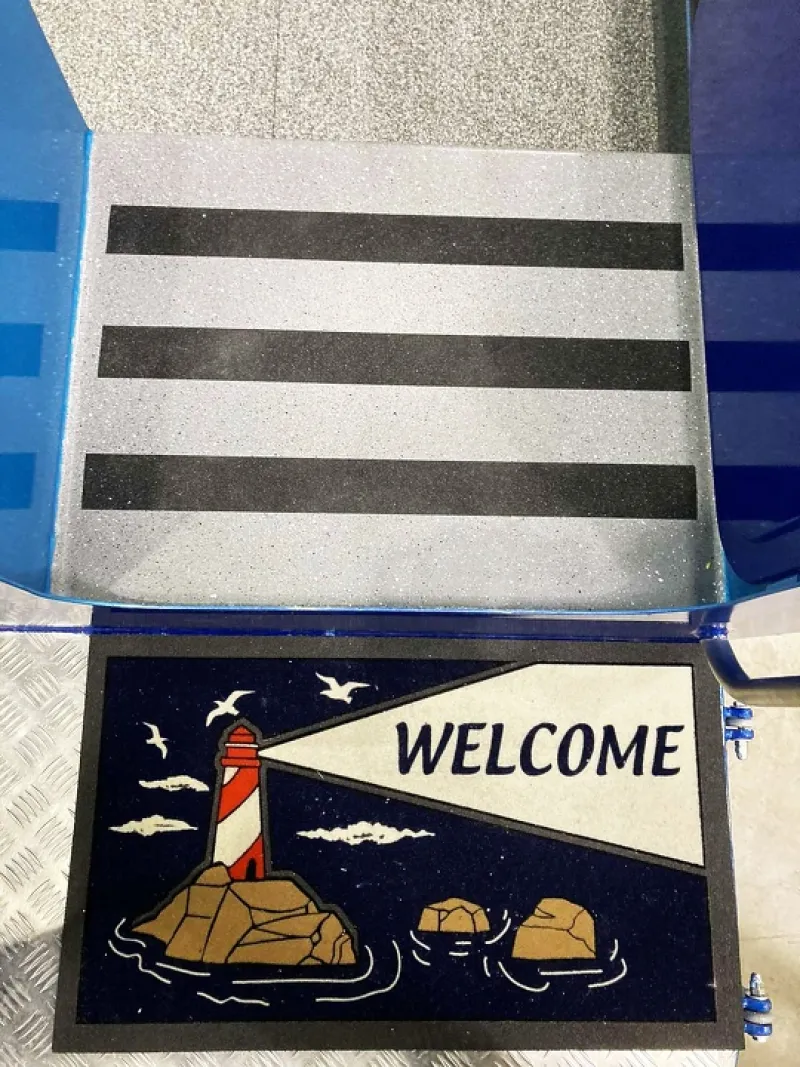 BOSSFORR 740 WEST cabine, фото: 48