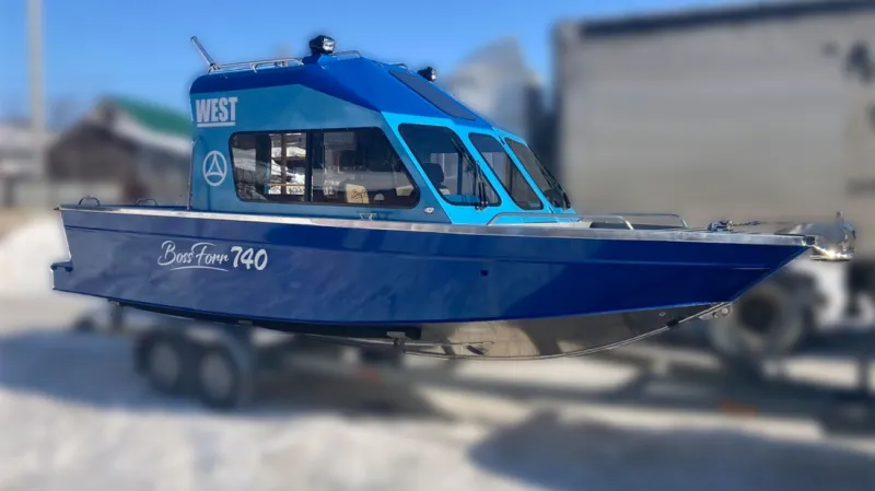BOSSFORR 740 WEST cabine, фото: 64