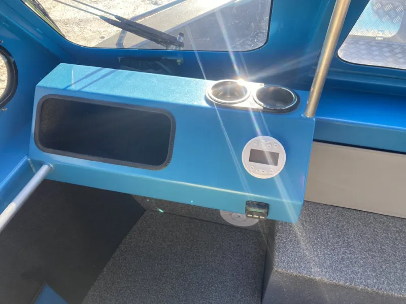 BOSSFORR 740 WEST cabine, фото: 16