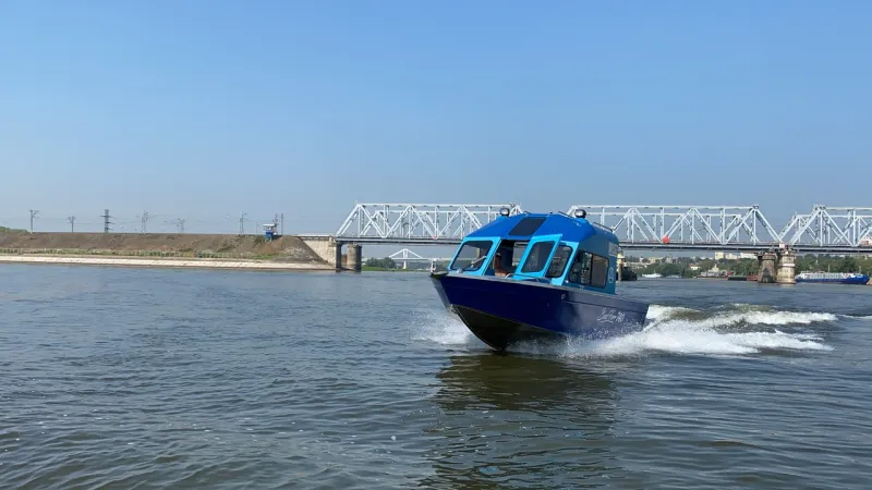 BOSSFORR 740 WEST cabine, фото: 7