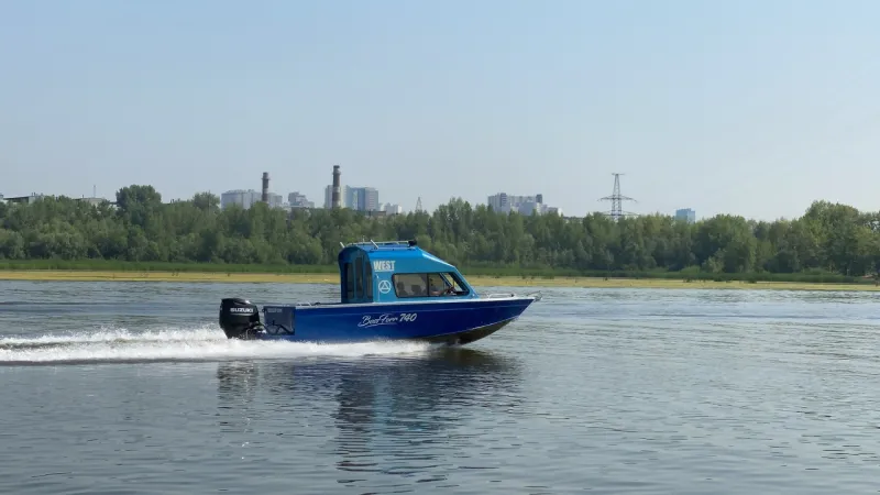 BOSSFORR 740 WEST cabine, фото: 4