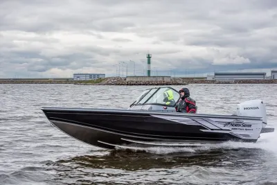 Каютный катер NorthSilver 585 Fish Sport v.2 обложка