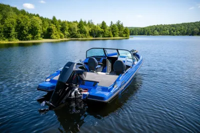 NorthSilver Husky 650 SF обложка