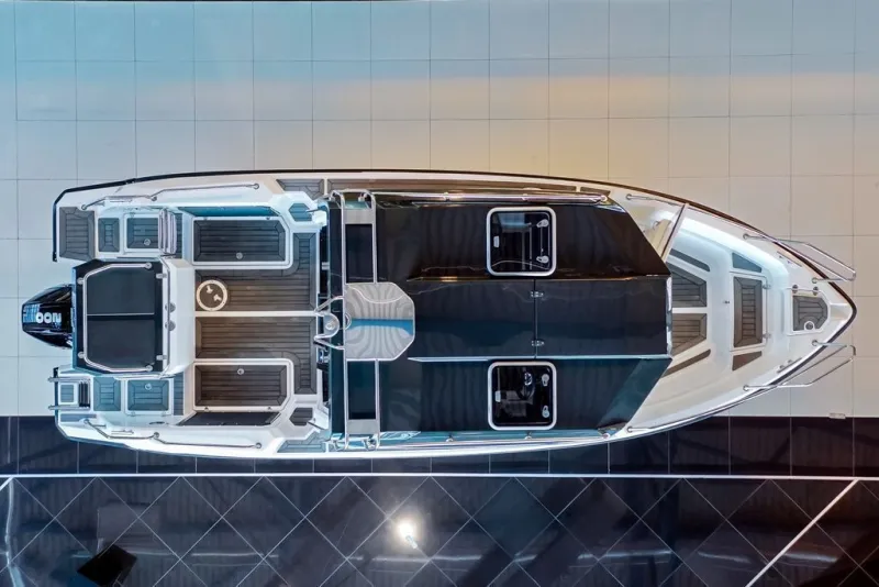 Алюминиевая лодка NorthSilver Cabin 655, фото: 3