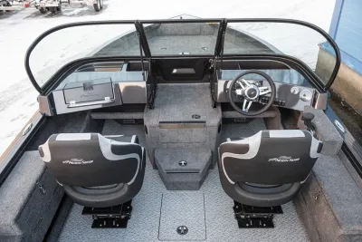 Каютный катер NorthSilver 650M Fish Sport обложка