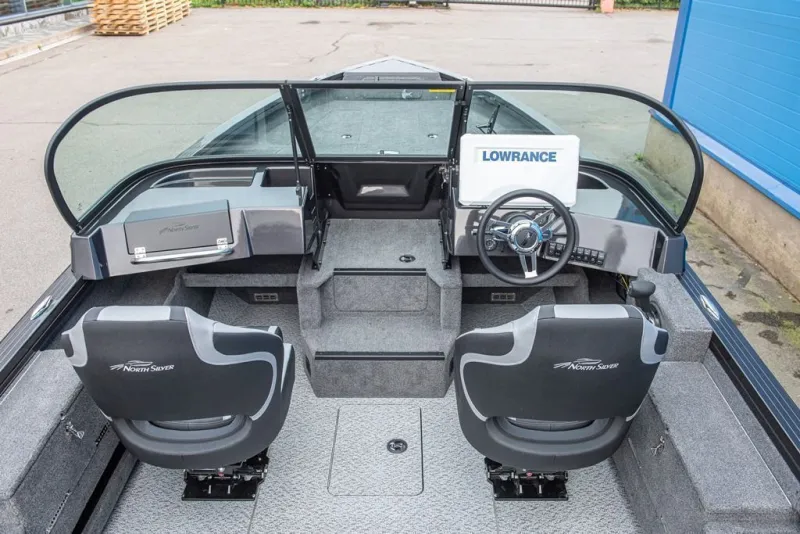 Моторная лодка NorthSilver 700M Fish Sport, фото: 2