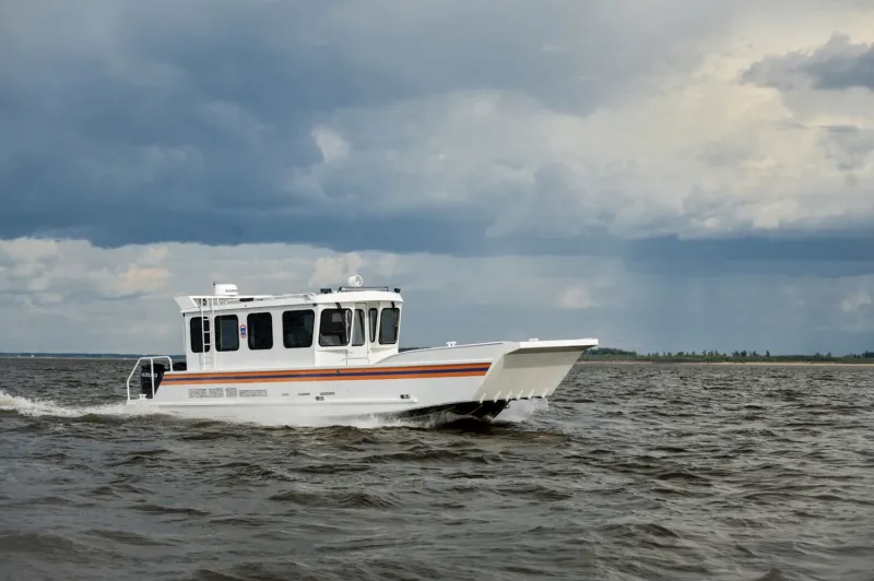 Моторная лодка APPAREL BOATS 1000 CABIN PRO MAX II, фото: 8