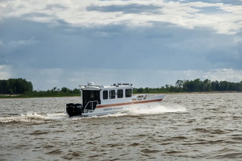 Моторная лодка APPAREL BOATS 1000 CABIN PRO MAX II, фото: 4