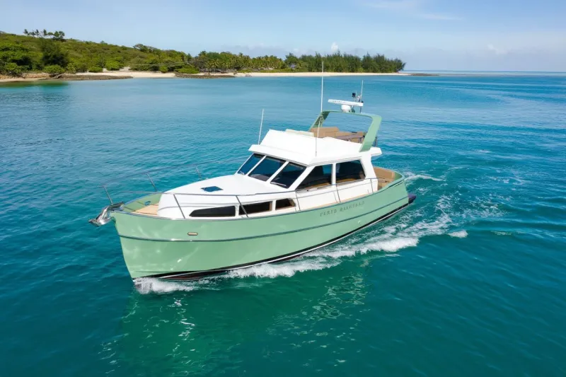 Катер Tourist S, фото: 2