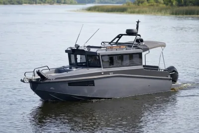 SWIFT CHASER 900