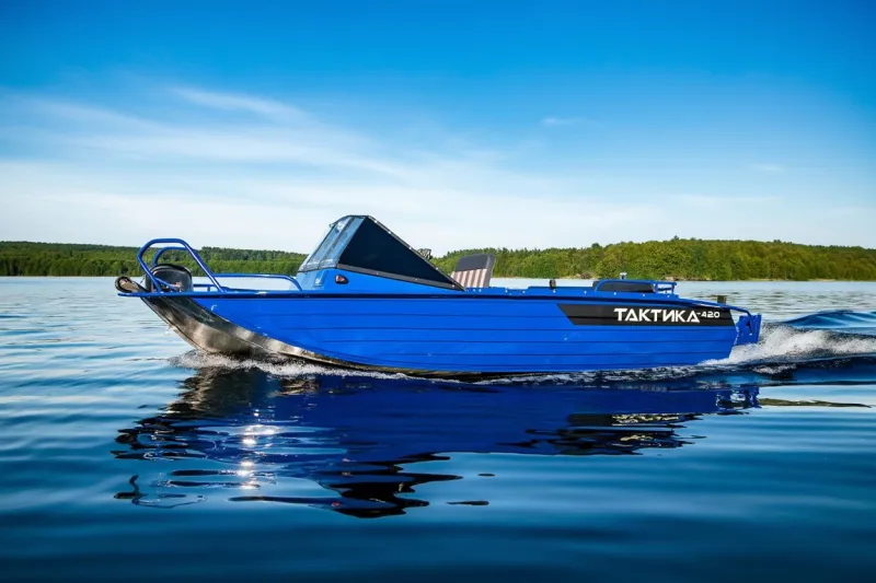 Дистанционная лодка Тактика 420, фото: 3