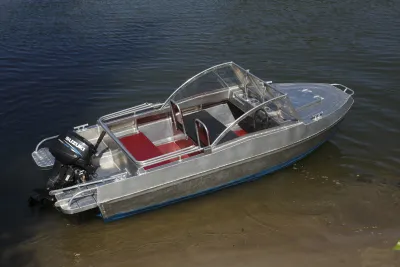 Лодка Ёрш 3700