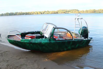 Каютный катер Егерь ПРО П 4.9 обложка