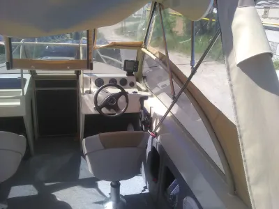 Лодка Игуана 6.7