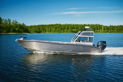 Катер Пантера 8R промысловая обложка