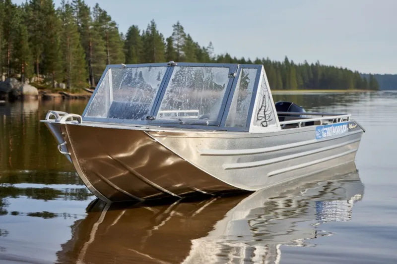 Моторная лодка Вятка Профи 42, фото: 4