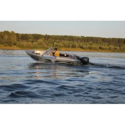 Лодка Вятка-Профи 47