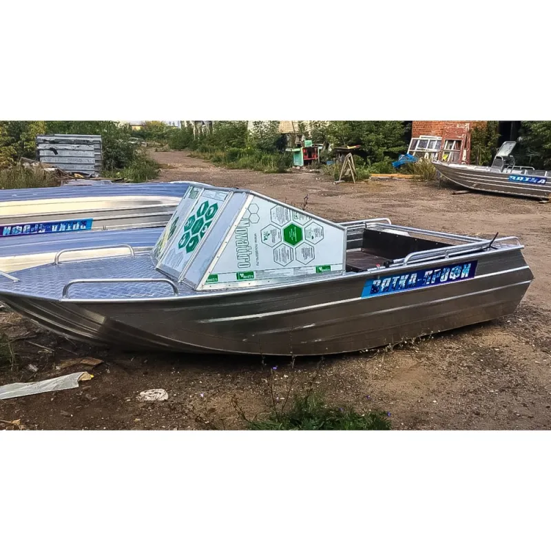 Вятка-Профи 39 с закрытой палубой, фото: 9