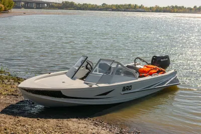 Лодка BRO S 4.2 классик