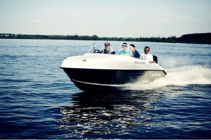 Пластиковая лодка Bester-480A, фото: 48