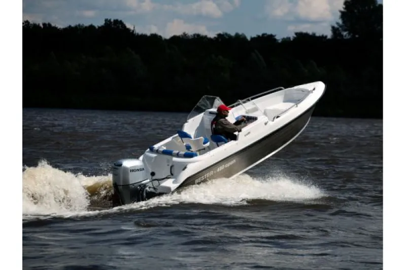 Пластиковая лодка BESTER-480RA, фото: 24