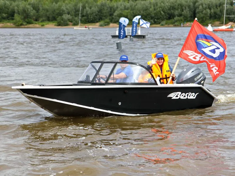 Пластиковая лодка BESTER-480RA, фото: 3