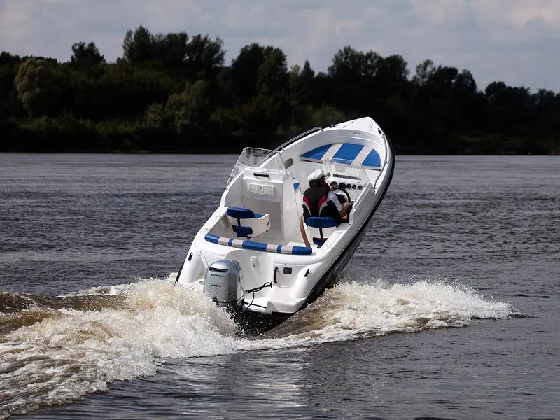 Пластиковая лодка BESTER-480RA, фото: 10