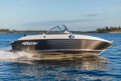 Лодка BESTER-485A
