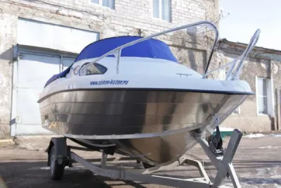 Лодка Каютный катер BESTER-500A