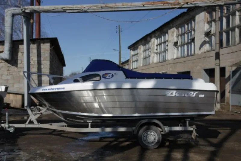 Каютный катер BESTER-500A, фото: 2