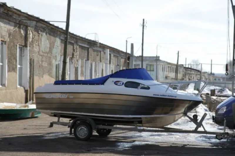 Каютный катер BESTER-500A, фото: 4