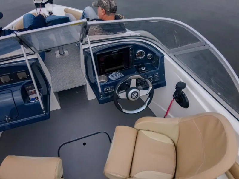 Пластиковая лодка Bester-530A, фото: 25