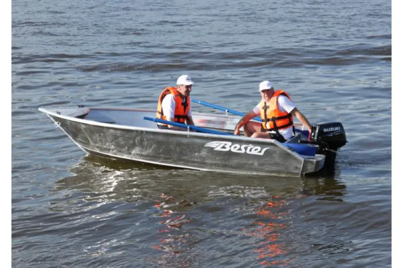 Моторная лодка Моторная лодка BESTER-390, фото: 31