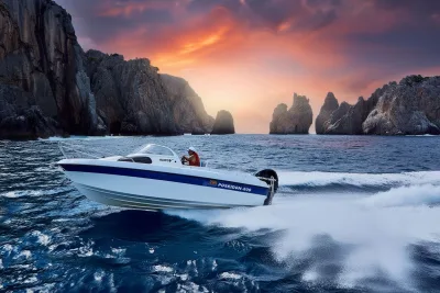 Моторная лодка BESTER-390