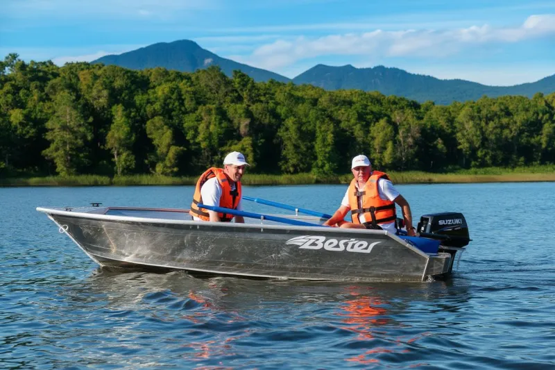 Моторная лодка BESTER-390, фото: 10