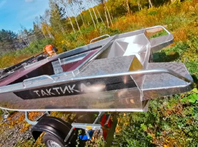 Румпельная лодка Тактика 420 Р обложка