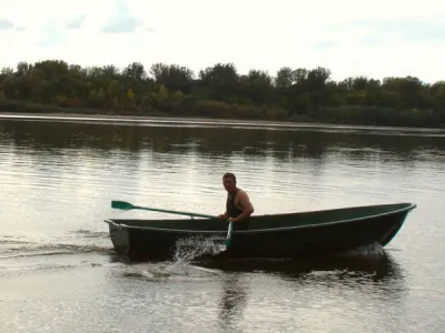 Лодка BESTER-390 fish