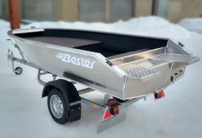 Каютный катер BESTER-390 fish обложка