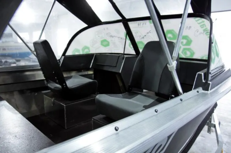 Катер Bester-390DC, фото: 37